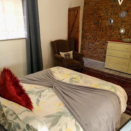 Goedehoop Guesthouse Welkom Exterior photo